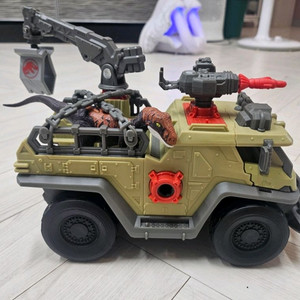 쥬라기 월드 도미니언 캡처&크러시 트럭&공룡 놀이세트