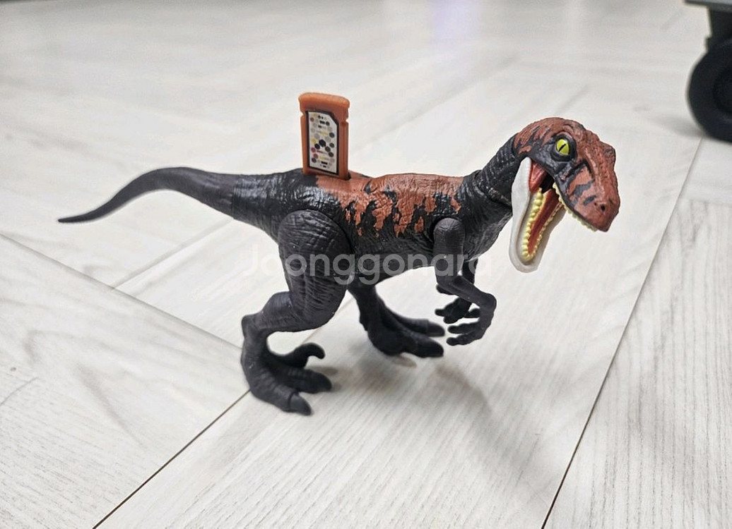 쥬라기 월드 도미니언 캡처&크러시 트럭&공룡 놀이세트--4