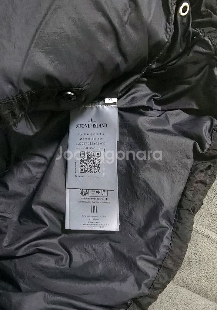 스톤아일랜드 24fw 나일론 메탈 패딩 조끼 XL--4
