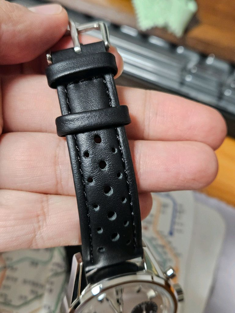 세이코 커스텀 mod 나모키 시계 판매합니다. 이미지