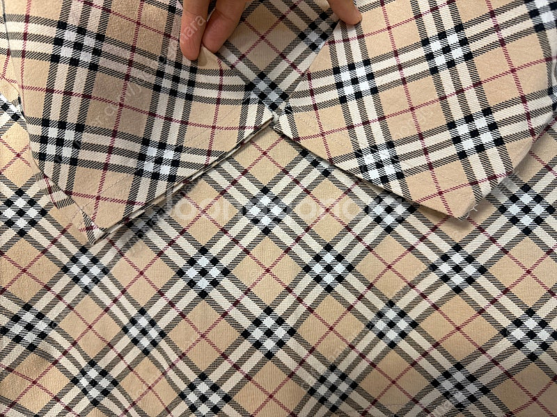 정품 Burberry 티셔츠 정가100만원대--3