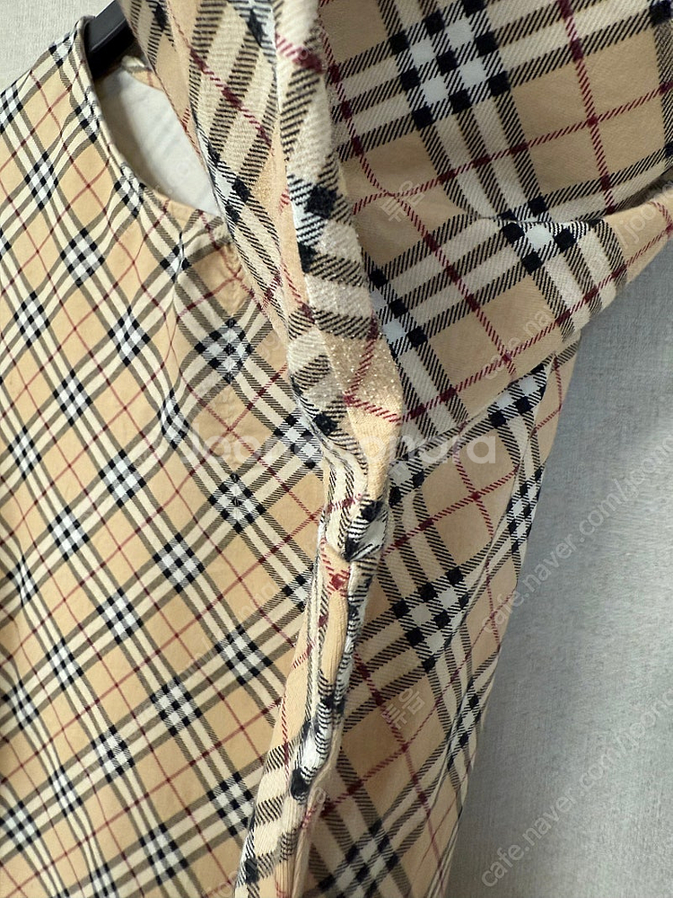 정품 Burberry 티셔츠 정가100만원대--5