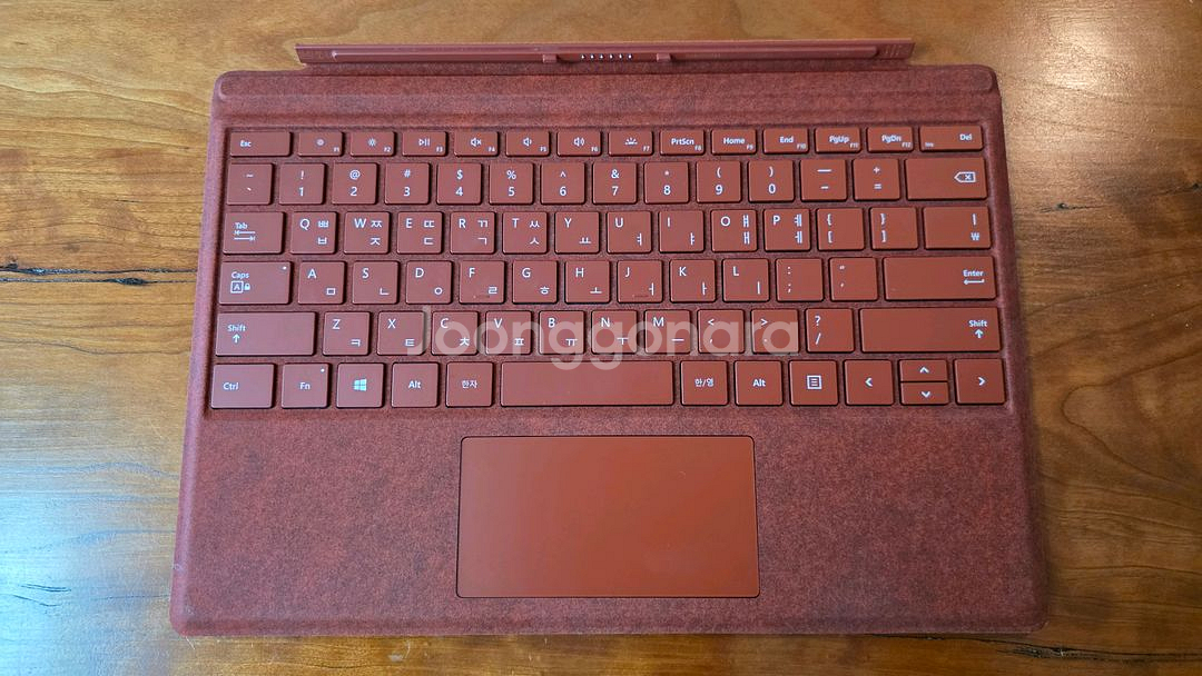 서피스 프로7 플러스 타입 커버 버건디 1725--1