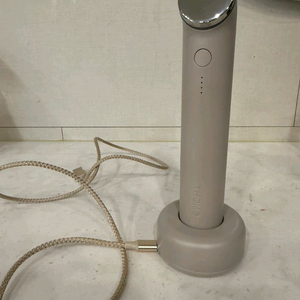 톰더글로우