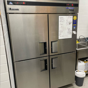 에베레스트 업소용 냉장고 B126-4RFOS-E