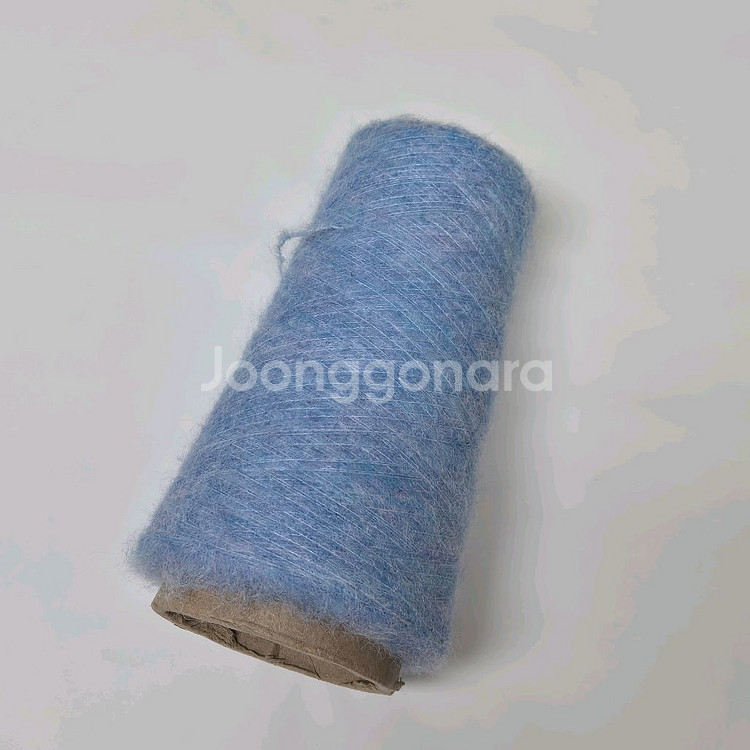 하늘색 모헤어 콘사 뜨개실 털실 189g--0