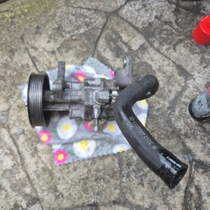 bmw 5gt 30d 파워스티어링펌프