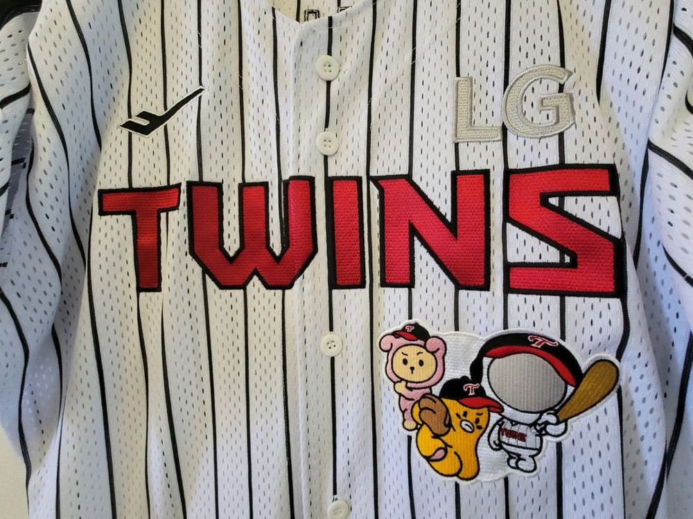 <새상품>LG트윈스 홀맨유니폼105사이즈--6