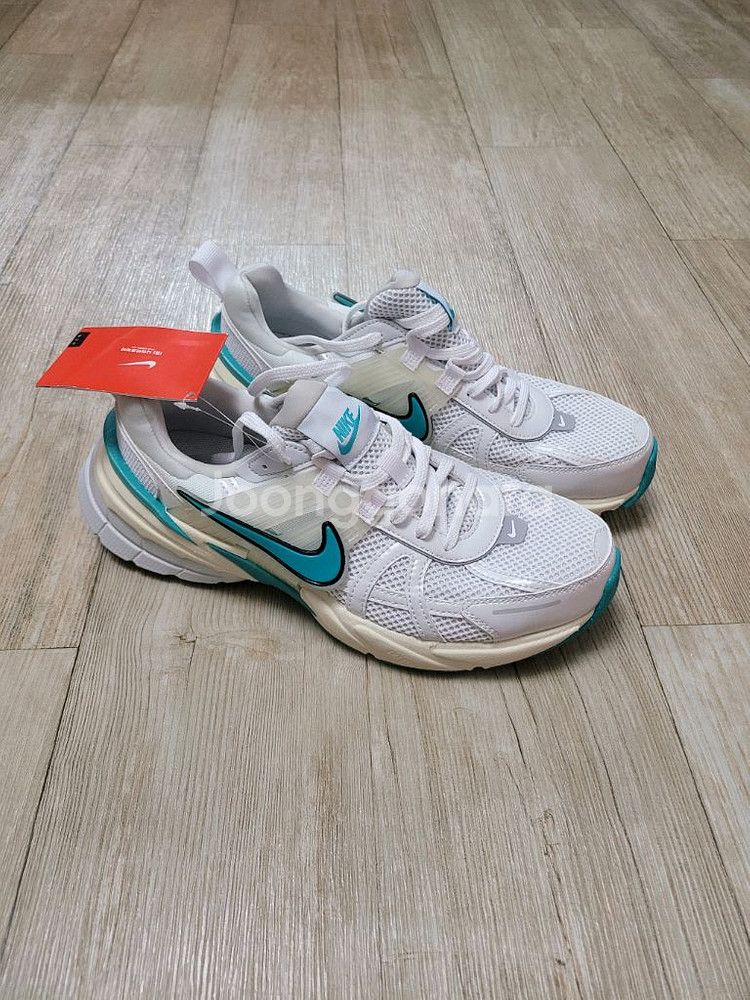 나이키 V2K 런--0