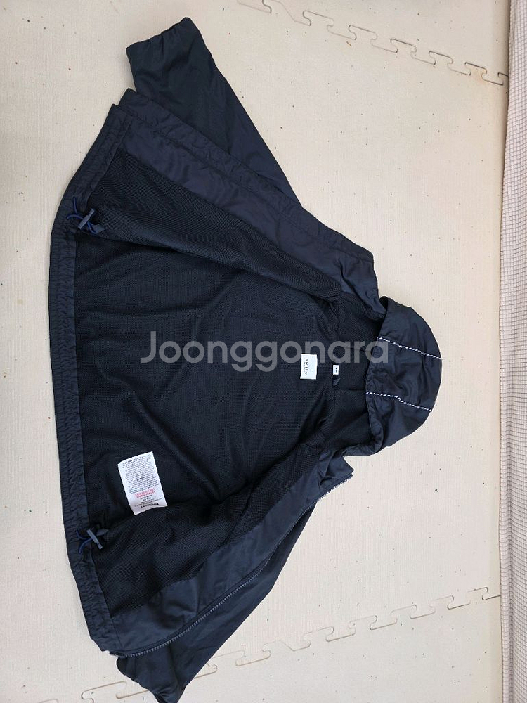 버버리 키즈 바람막이 120사이즈 호 스페리 후드 자켓--2