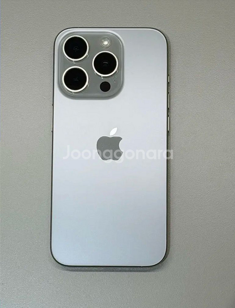 아이폰 15pro 화이트 256GB--1