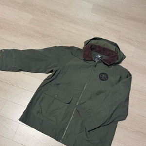 뉴발란스 바람막이 150