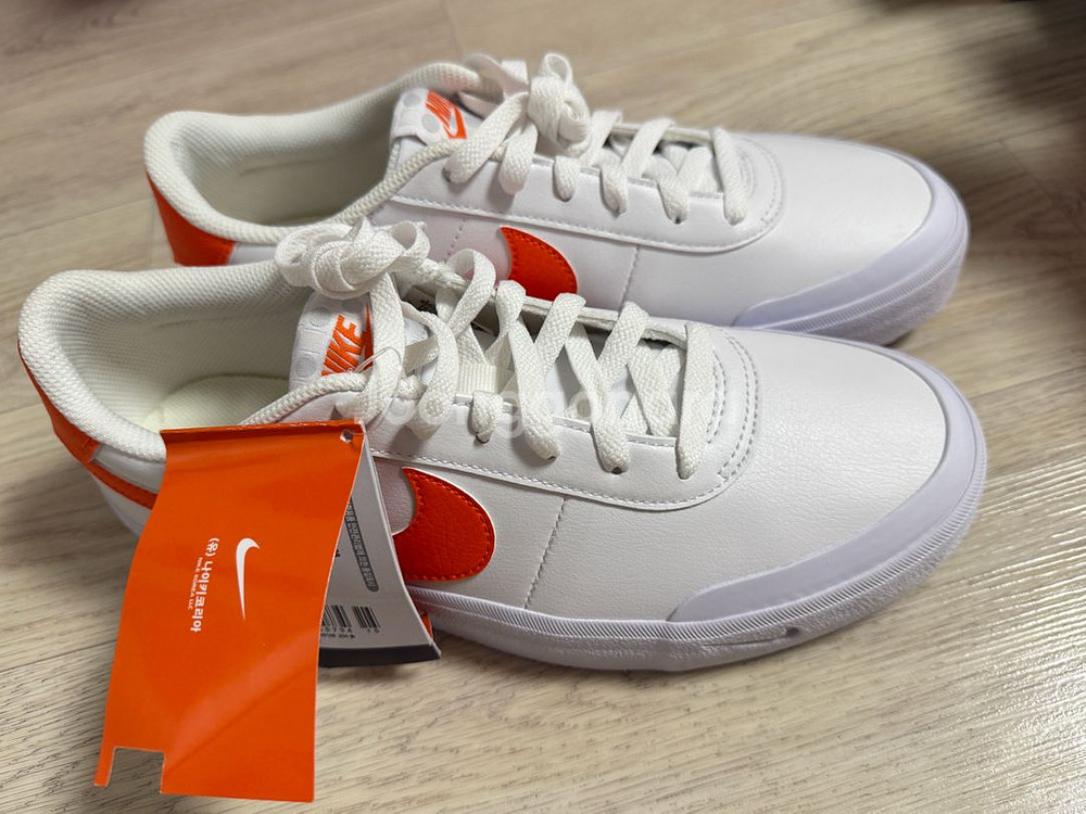 나이키 코트 숏 흰/오렌지 스니커즈 250 - 새상품--6