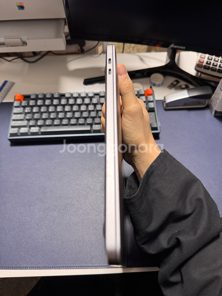 맥북프로 13인치 2019 램16 ssd256 팝니다--8