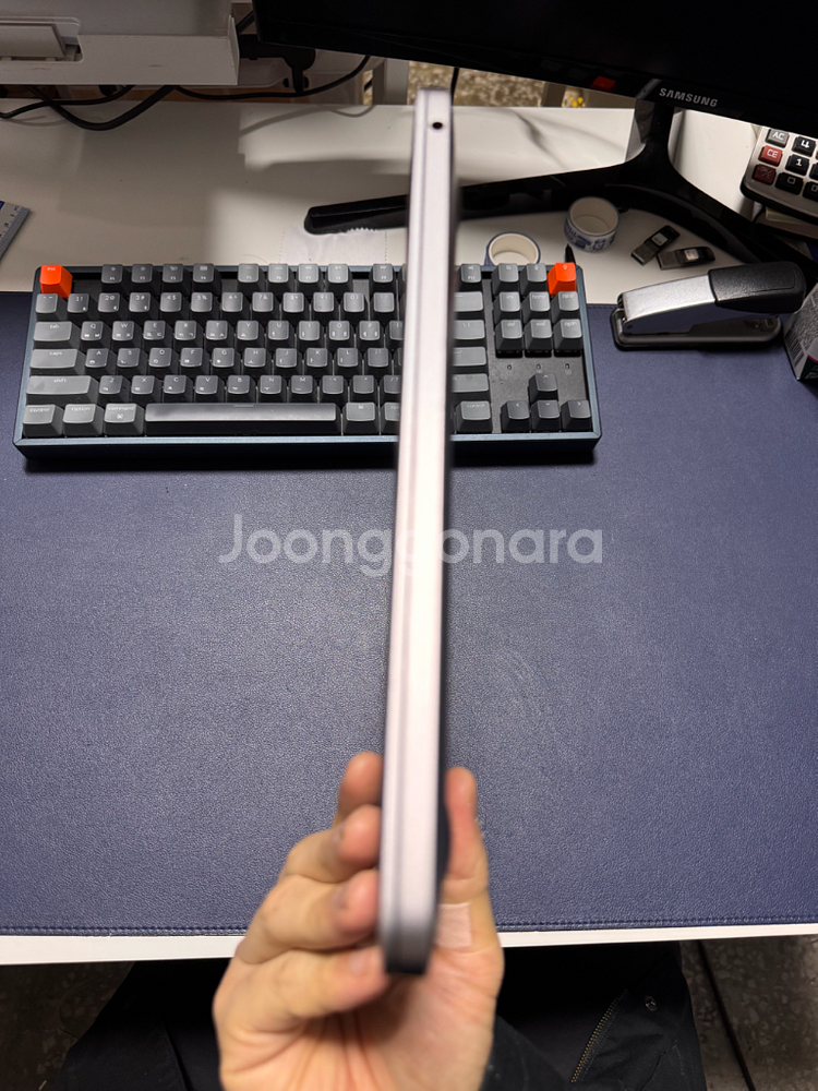 맥북프로 13인치 2019 램16 ssd256 팝니다--6