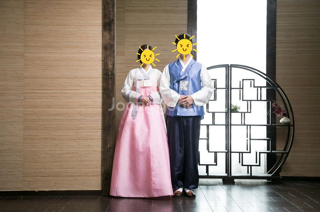 성인 남녀 한복세트(예식때 한번 입었어요)--0