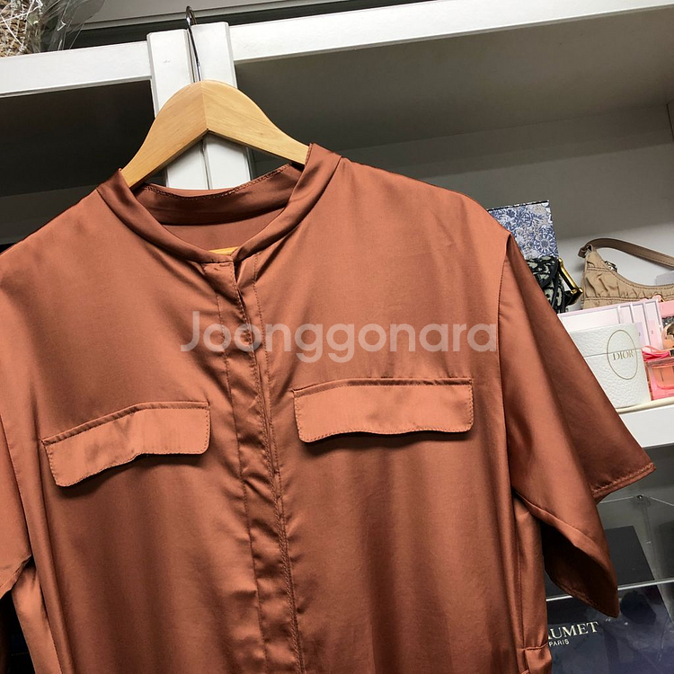 한섬 TIME 타임 새틴 롱 원피스--2