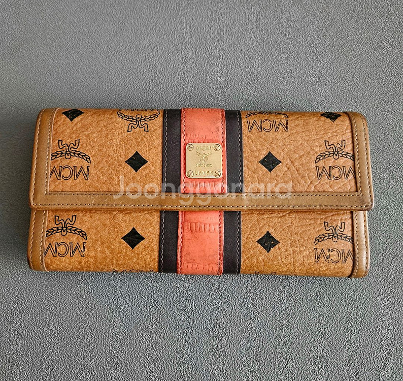 mcm 엠씨엠 비세토스 장지갑 여성지갑--0