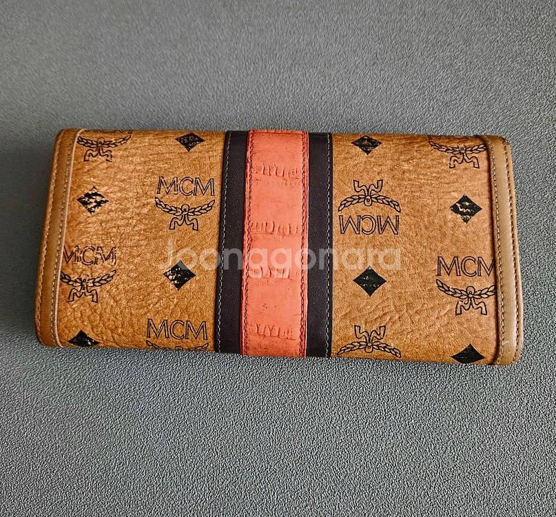 mcm 엠씨엠 비세토스 장지갑 여성지갑--1