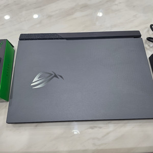 ASUS ROG STRIX G713RC 게이밍노트북