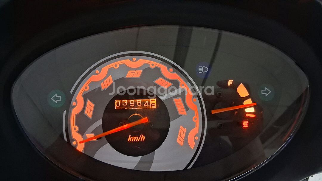 KR모터스 라온100 스쿠터 팔아요--6