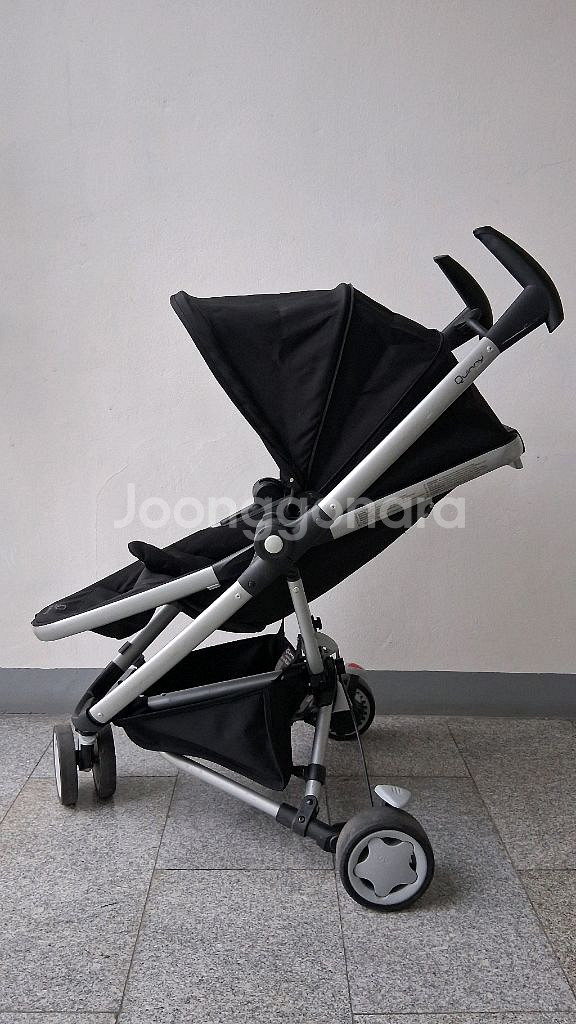 캐나다산 최고급 명품 초경량 기내반입 유모차 퀴니. 5--0