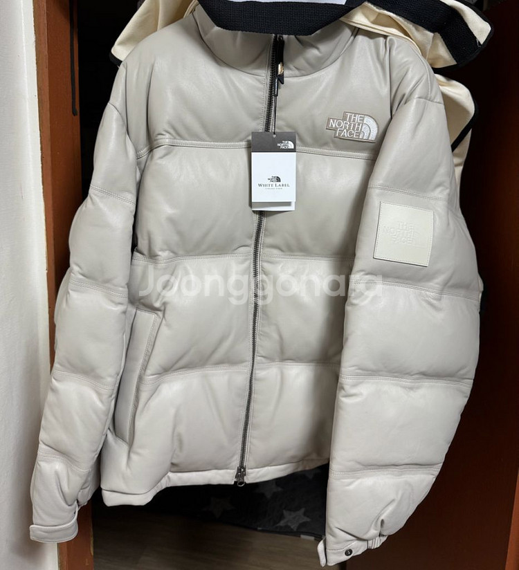노스페이스 화이트 라벨 레더 눕시 다운 자켓 베이지--1