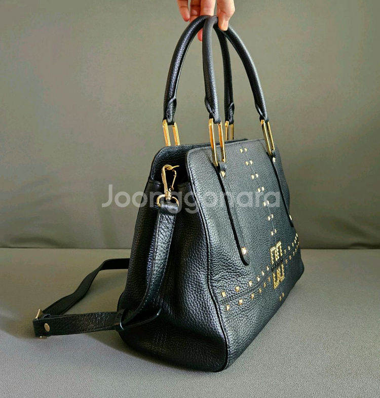 닥스 블랙 스터드 DD로고 크로스백 토트백--1