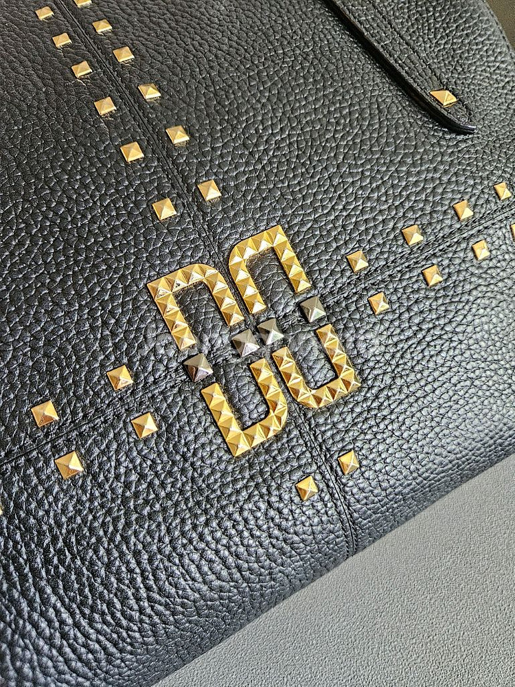 닥스 블랙 스터드 DD로고 크로스백 토트백--4