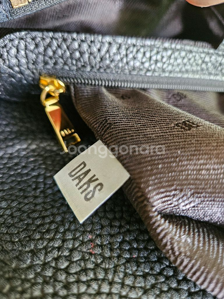 닥스 블랙 스터드 DD로고 크로스백 토트백--9