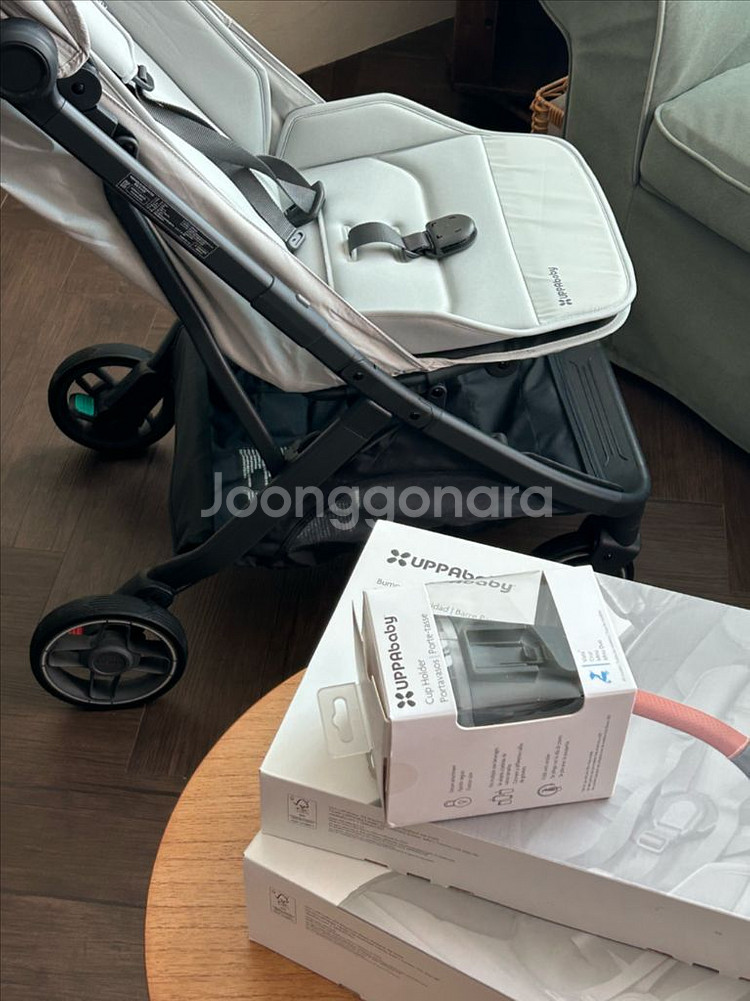 어파베이비 미누v3 휴대용유모차 (1번탔어요)--2