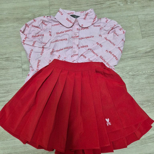 플라잉페페 블라우스치마 set(s)