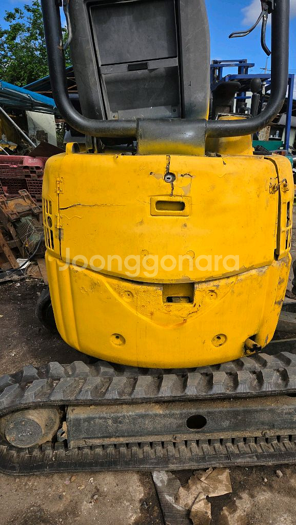 코마츠 1.5톤 미니굴삭기--1