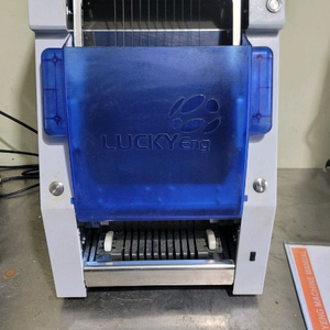 김밥절단기 럭키엔지니어링