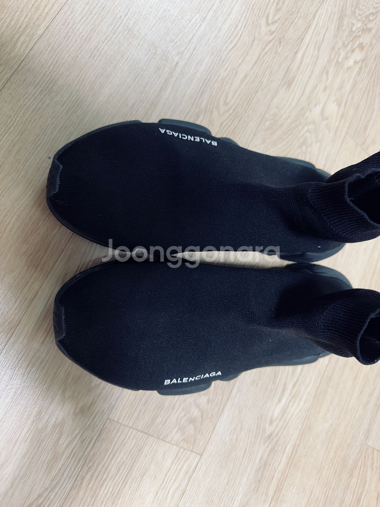 발렌시아가 스피드러너 검판 (EU 42)--0