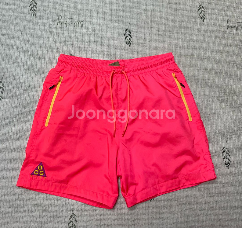 [M] 나이키 acg 우븐쇼츠 핫 펀치(피치)--0