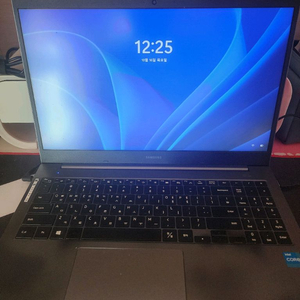 노트북 NT550XDA 모델 이미지