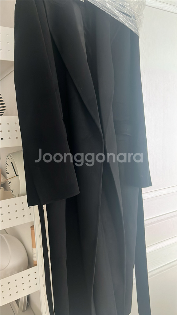 아웃핏 피크드 코트 울 100% 핸드메이드 새상품 운포--2