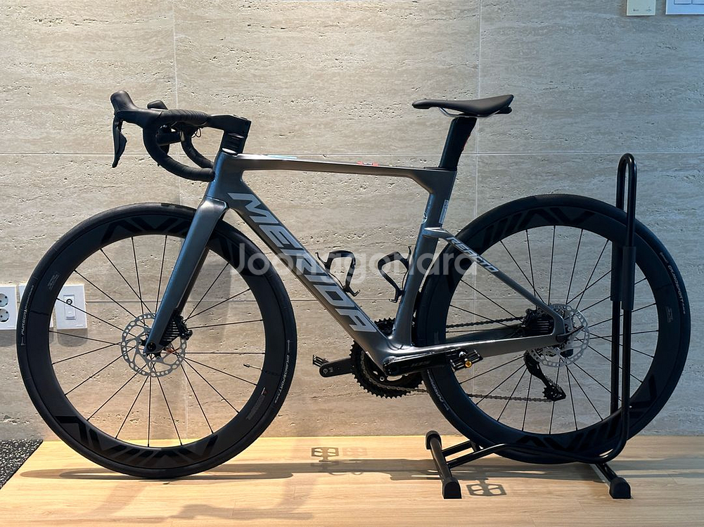 메리다 리액토6000 (풀옵) 건메탈--0