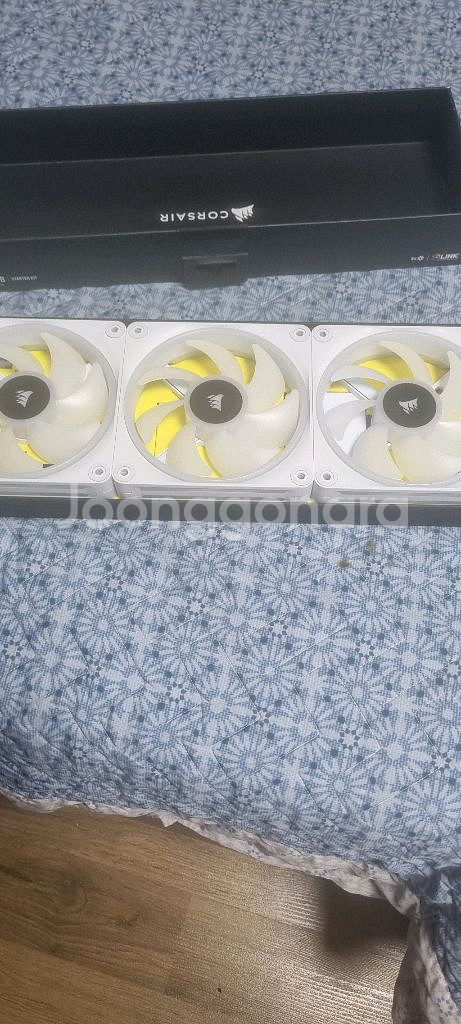 커세어 icue link qx120 화이트 스타터킷--1