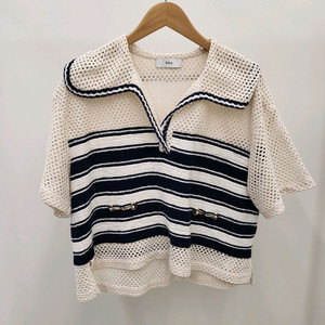 오즈세컨 스트라이프 오픈 칼라 탑