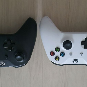 XBOX360 무선 컨트롤러