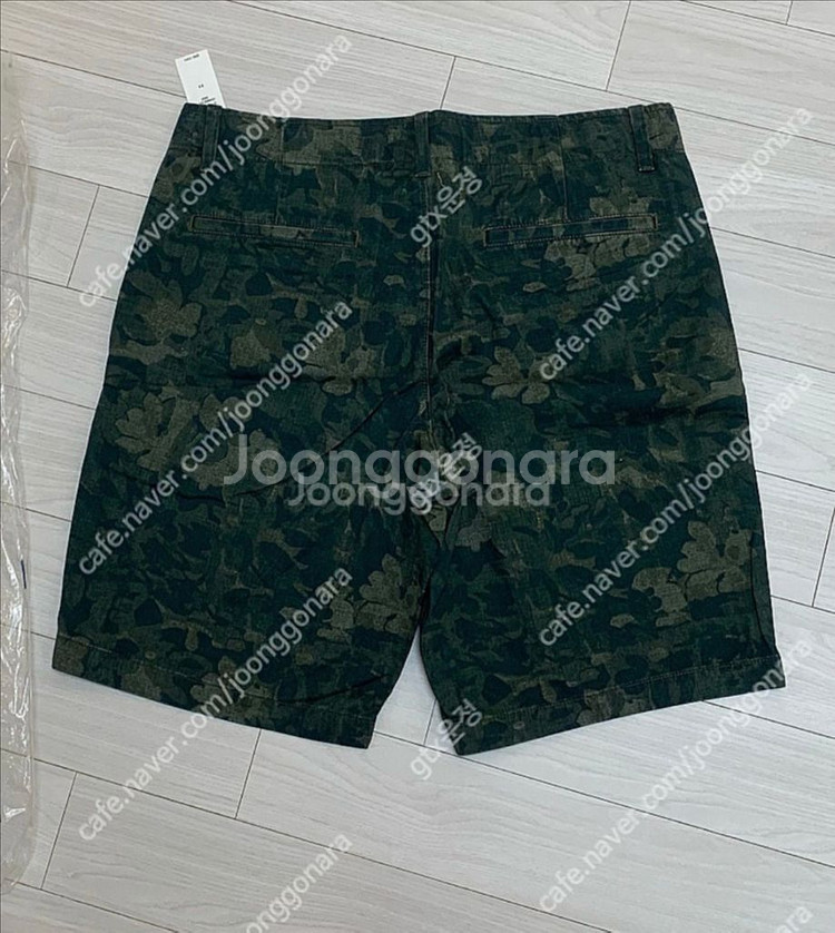 갭 gap 반바지 허리33사이즈--1