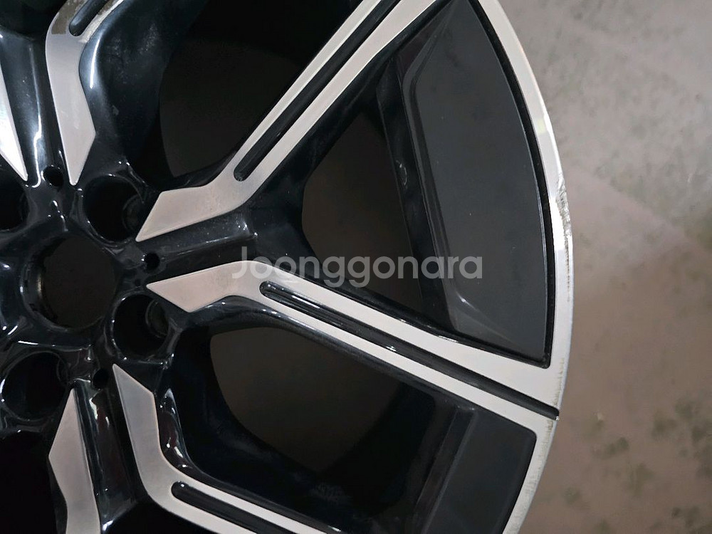 BMW 5시리즈 20인치 휠--2