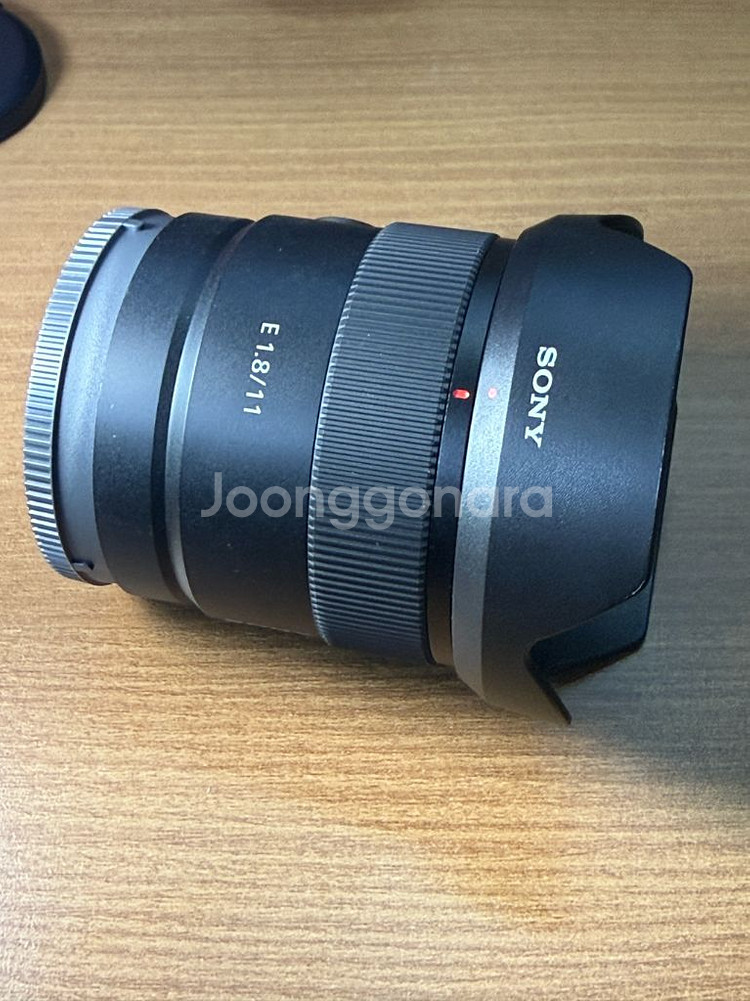 소니 11mm f1.8 E 렌즈. SEL11F18--3