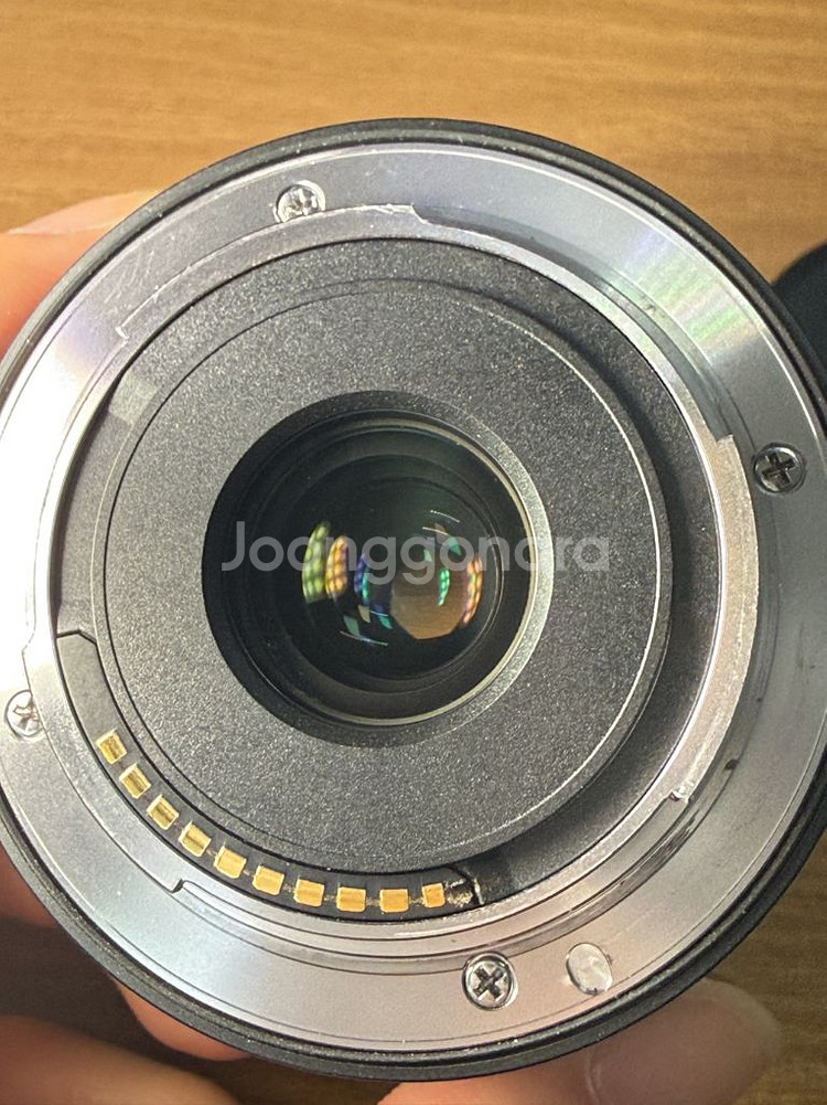 소니 11mm f1.8 E 렌즈. SEL11F18--2