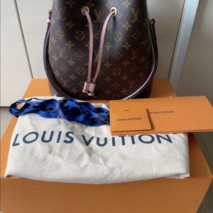 M44022 네오노에 핑크 더스트+박스 풀 포함