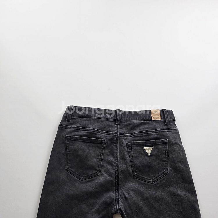 게스 청바지 부츠컷 흑청 스판 사이즈30 R2502--1