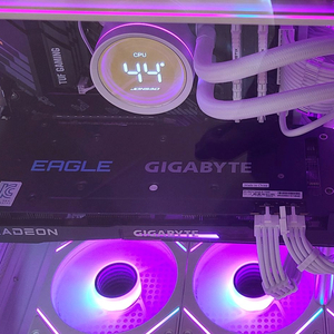 라이젠 5700x, b550보드,3200hz 16x2