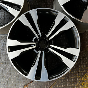 19인치 벤츠 W222 S500 블랙폴리쉬 중고휠
